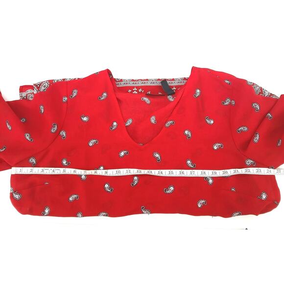 Apostrophe Red Paisley Print 3/4 Sleeve Sheer Sequin Oversize Blouse Womens 1X - Picture 7 of 9